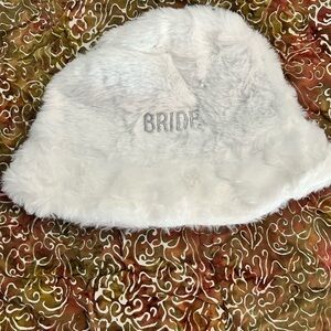 Bride White Faux Fur Bucket Hat